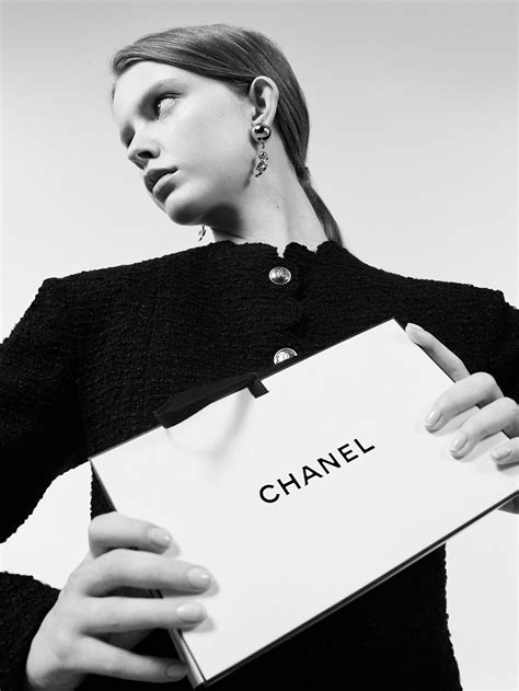 chanel журнал|chanel customer care number.